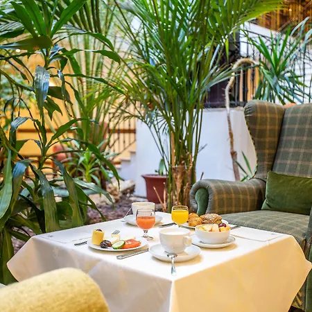 Hotel Beaumarchais