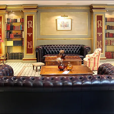 Beaumarchais 4* Parigi