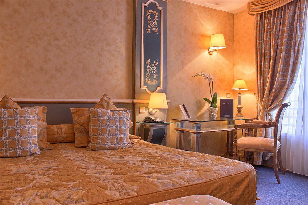 Hotel Beaumarchais Parigi